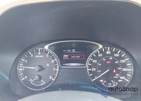 2016 Nissan Pathfinder Platinum z USA, uszkodzony, nr VIN 5N1AR2MM6GC668778